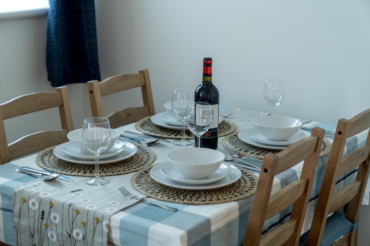 2 Bedroom Flat Near London Excel Экстерьер фото